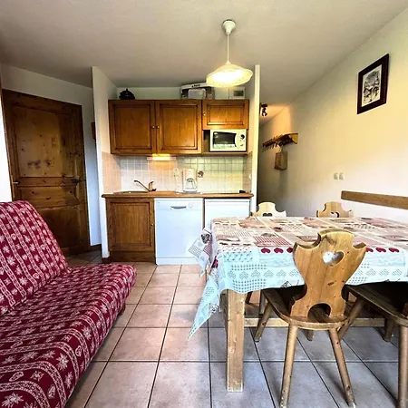 Appartement Résidence Les Oursons - 3 Pièces Pour 6 Personnes 394 Notre-Dame-de-Bellecombe
